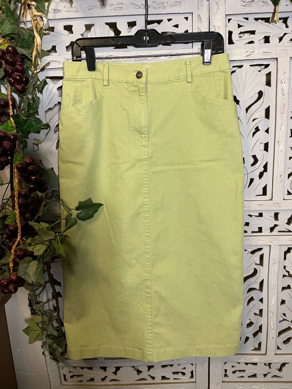 CHRISTOPER & BANKS AUTHENTIC VINTAGE LIME GREEN DENIM MIDI PENCIL SKIRT